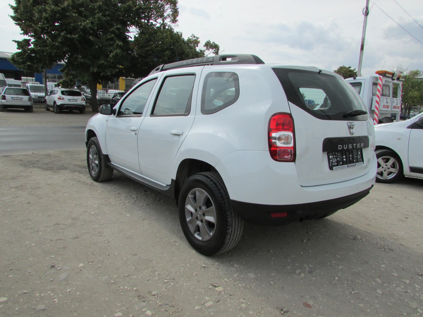 Dacia Duster 1.6i EURO5B GPL - изображение 6