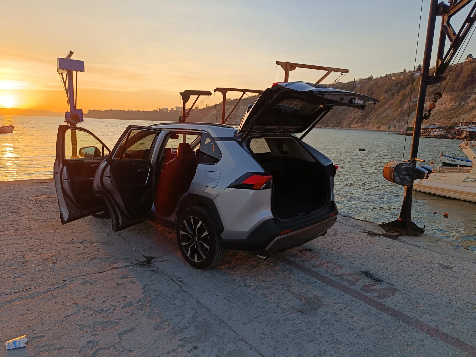 Toyota Rav4 | Mobile.bg � ����������� 4