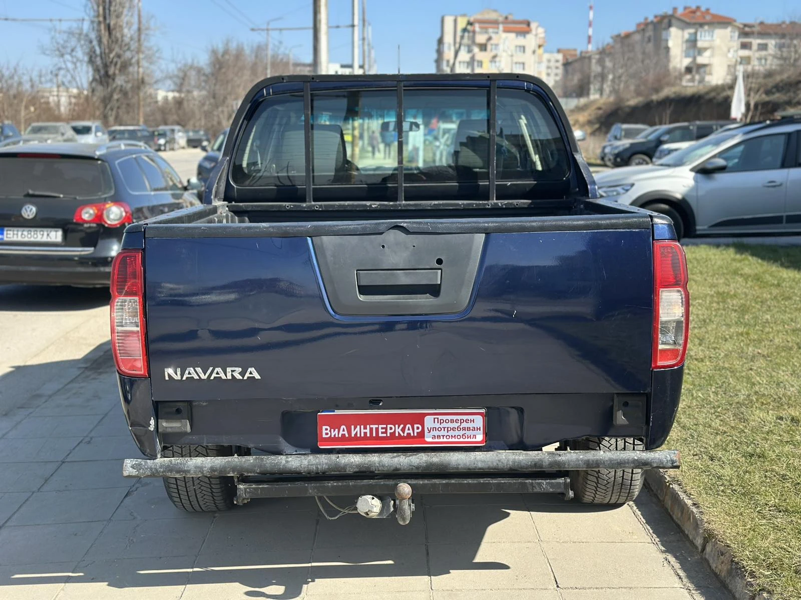Nissan Navara 2.5 dCi , снимка 5 - Автомобили и джипове - 53885384
