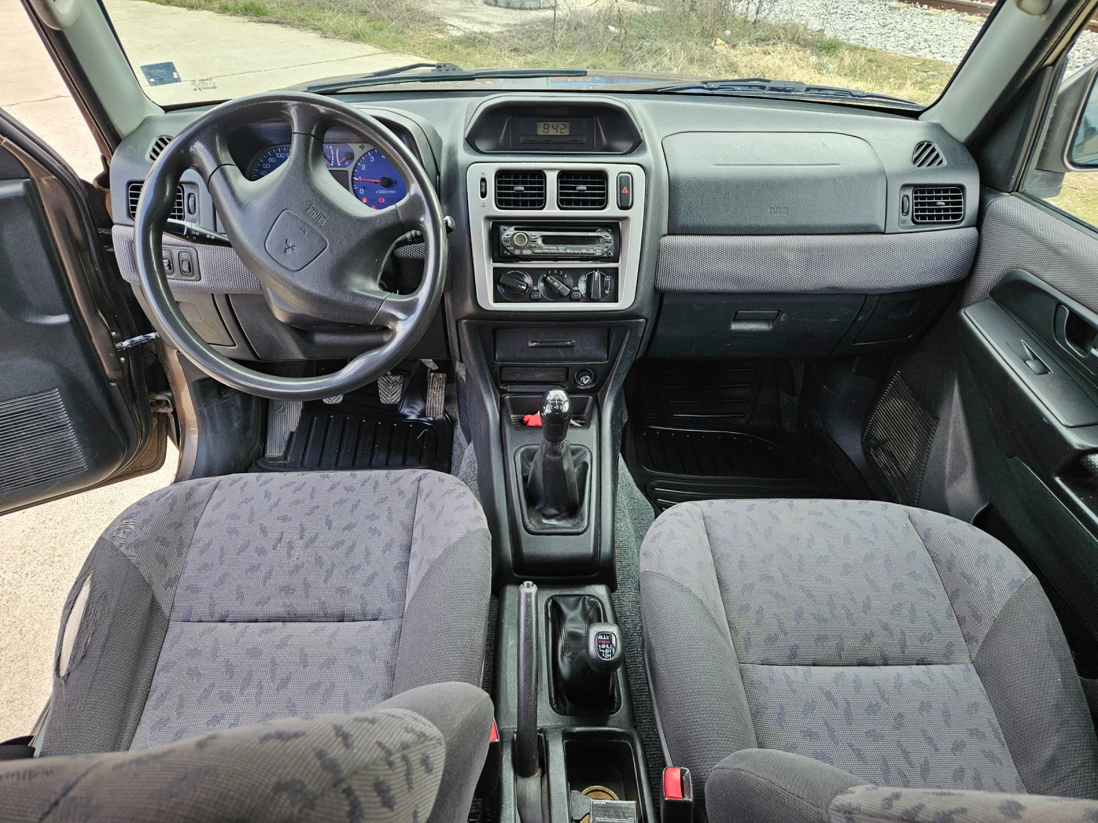 Mitsubishi Pajero pinin, снимка 8 - Автомобили и джипове - 53964462