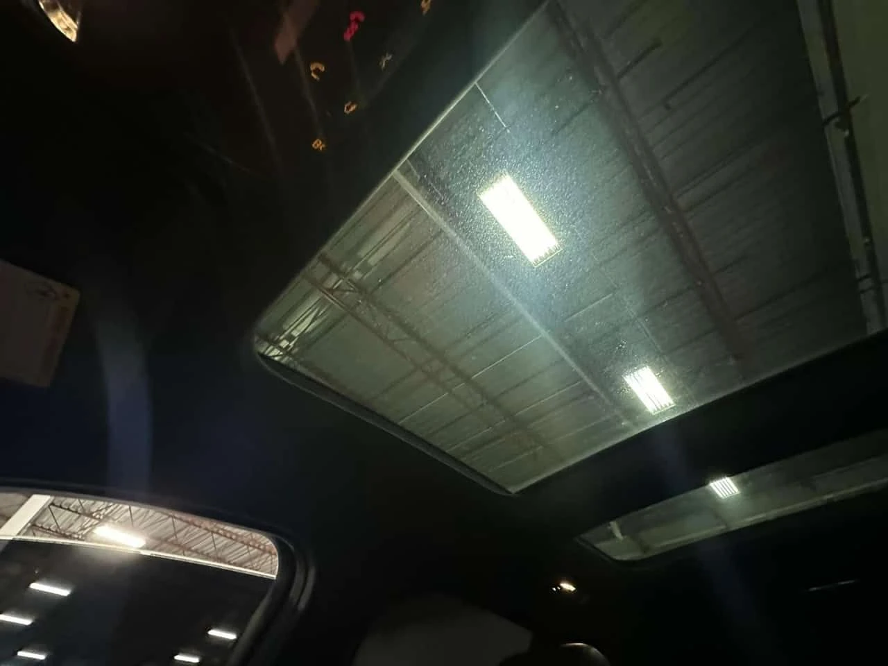 Mercedes-Benz GLC 63 AMG S * CARFAX * ПАНО * 360 * KEYLESS, снимка 12 - Автомобили и джипове - 53965428