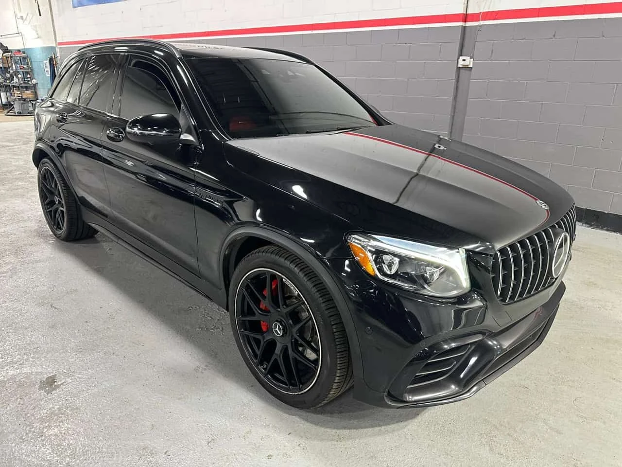 Mercedes-Benz GLC 63 AMG S * CARFAX * ПАНО * 360 * KEYLESS, снимка 10 - Автомобили и джипове - 53965428