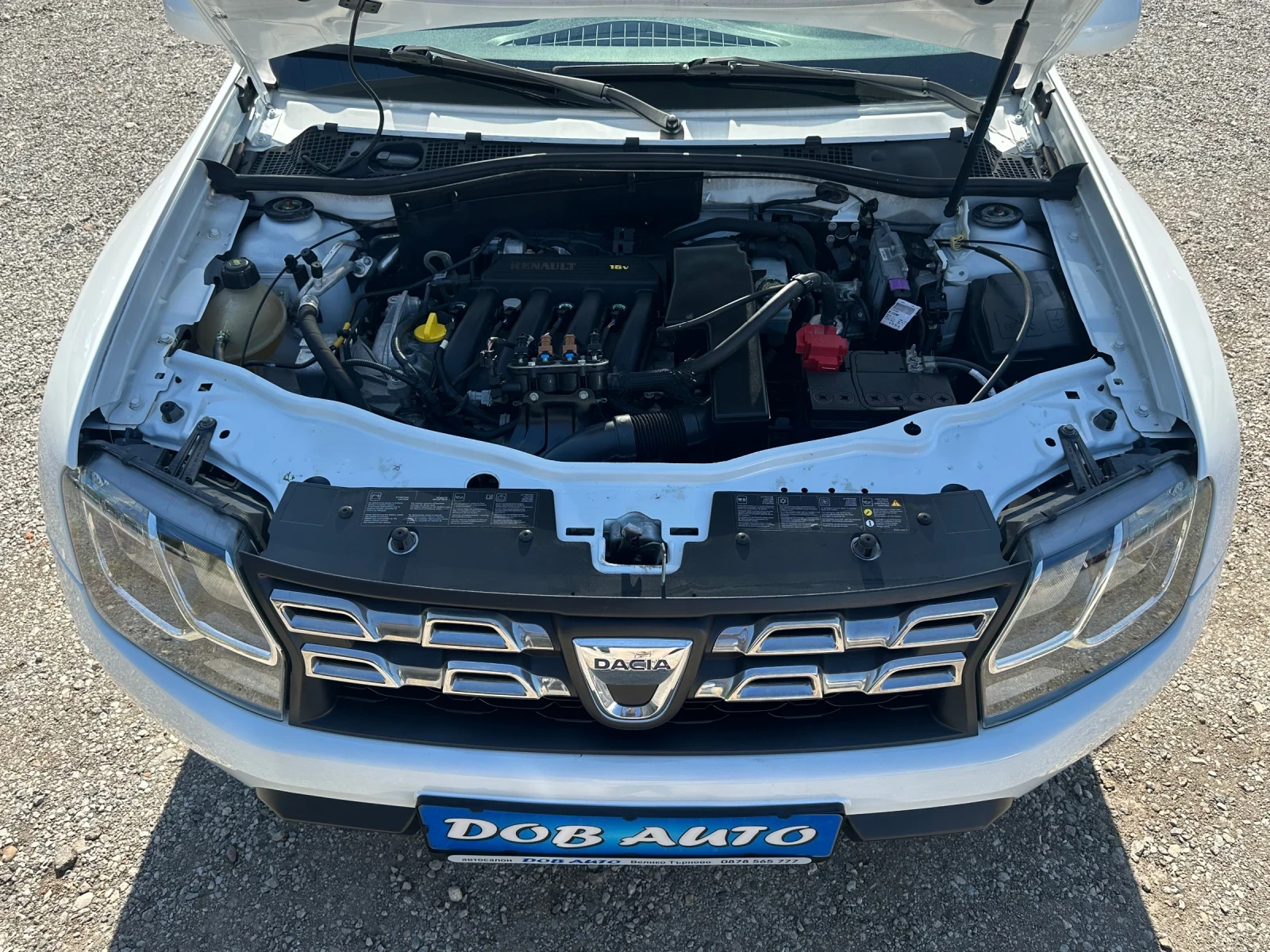 Dacia Duster 1.6i-LAUREATE-CAR PLAY-���-������ | Mobile.bg � ����������� 17