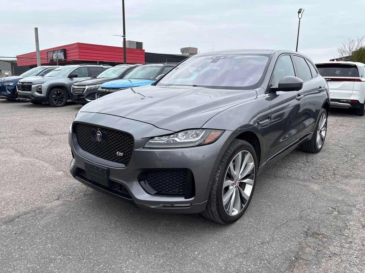 Jaguar F-PACE * S * CARFAX * ���� �� �� | Mobile.bg � ����������� 11