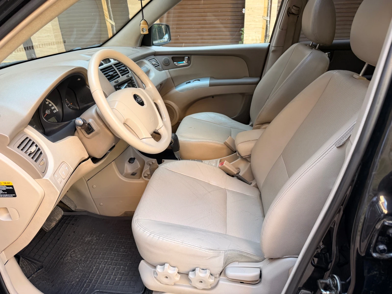 Kia Sportage 2.0 CRDI 4x4 АВТОМАТИК, снимка 8 - Автомобили и джипове - 54623469