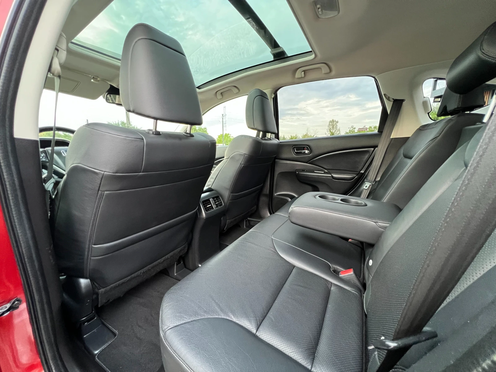 Honda Cr-v 2.2i-DTEC AWD/ПАНОРАМА/НАВИ/КОЖА/PDC/KEYLESS GO/, снимка 10 - Автомобили и джипове - 55306984