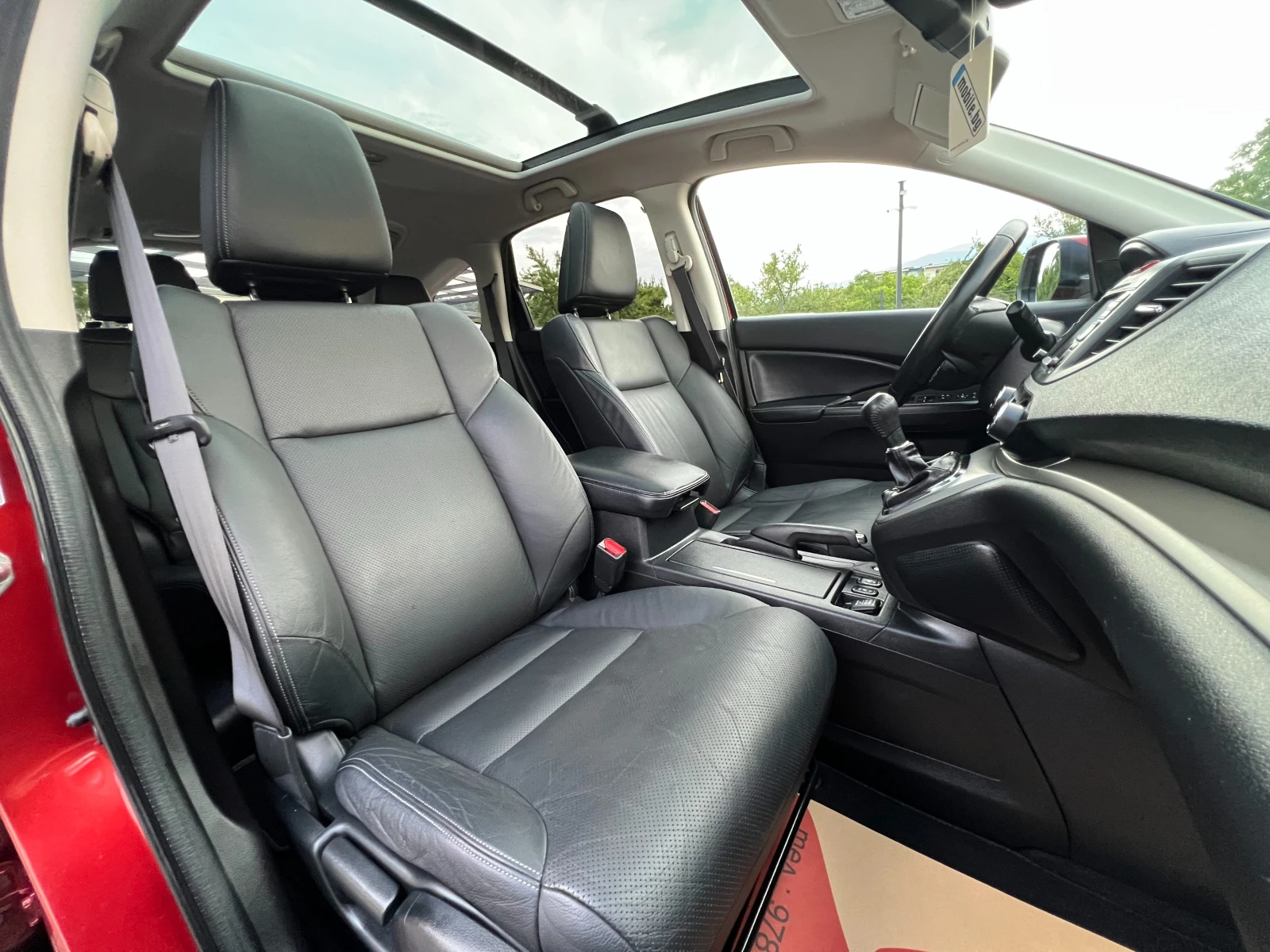 Honda Cr-v 2.2i-DTEC AWD/ПАНОРАМА/НАВИ/КОЖА/PDC/KEYLESS GO/, снимка 14 - Автомобили и джипове - 55306984