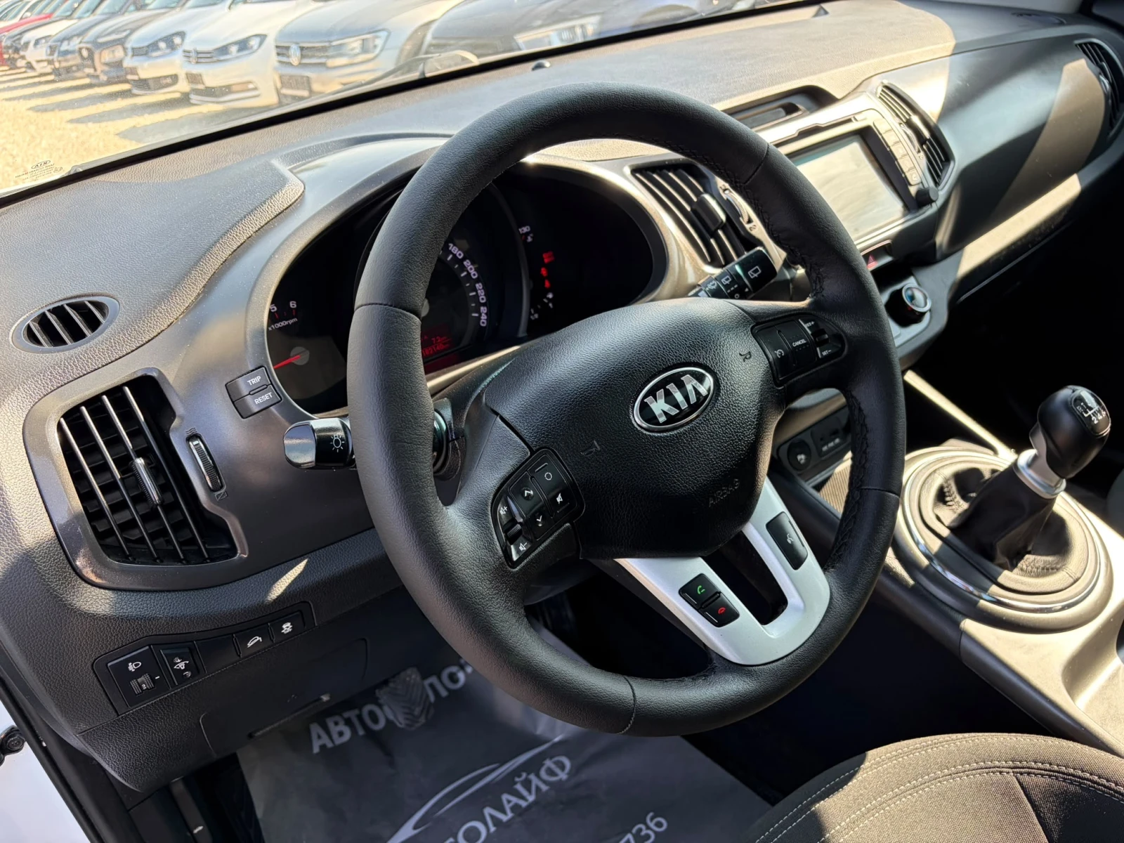 Kia Sportage FACELIFT 1.7CRDI NAVI PANORAMA, снимка 9 - Автомобили и джипове - 55400619