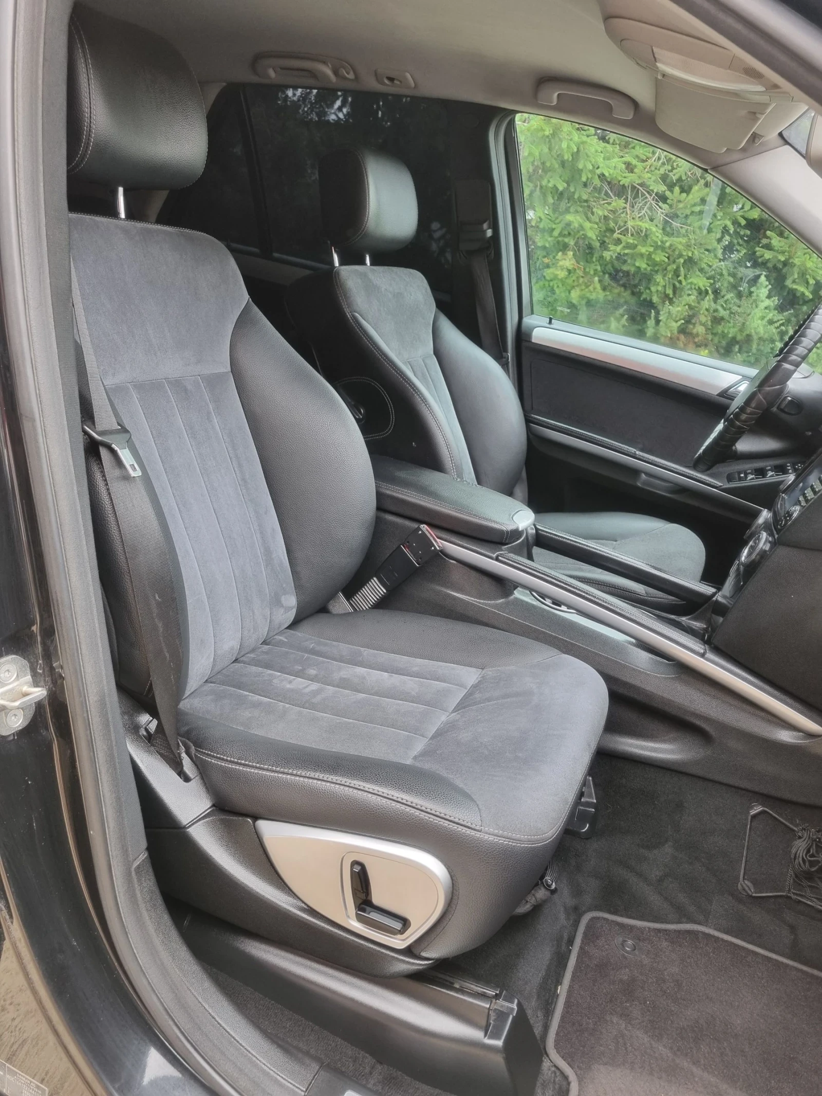 Mercedes-Benz ML 320 Ml320 4 matic на пружини!, снимка 10 - Автомобили и джипове - 55654137