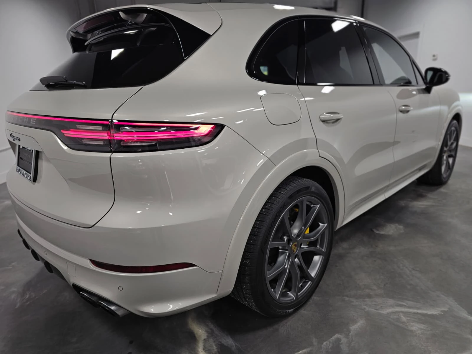 Porsche Cayenne  E-Hybrid CARFAX НАЛИЧЕН | 2020 | 154 911 км, снимка 4 - Автомобили и джипове - 56202743