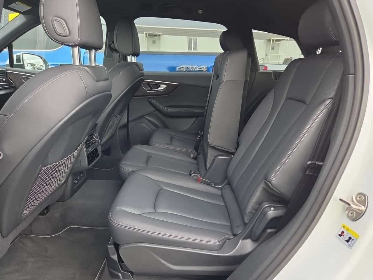Audi Q7 * 55 Tfsi Quattro Progressiv * CARFAX *  | Mobile.bg � ����������� 12