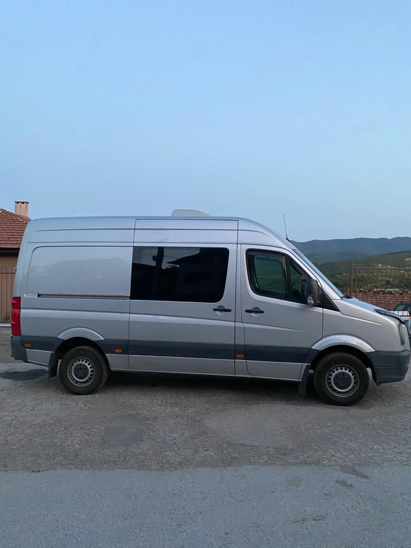 VW Crafter 2.5, снимка 8 - Бусове и автобуси - 52731959