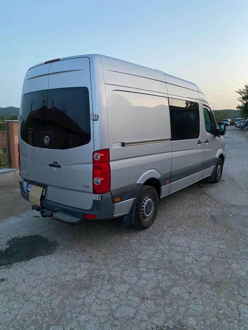 VW Crafter 2.5, снимка 7 - Бусове и автобуси - 52731959