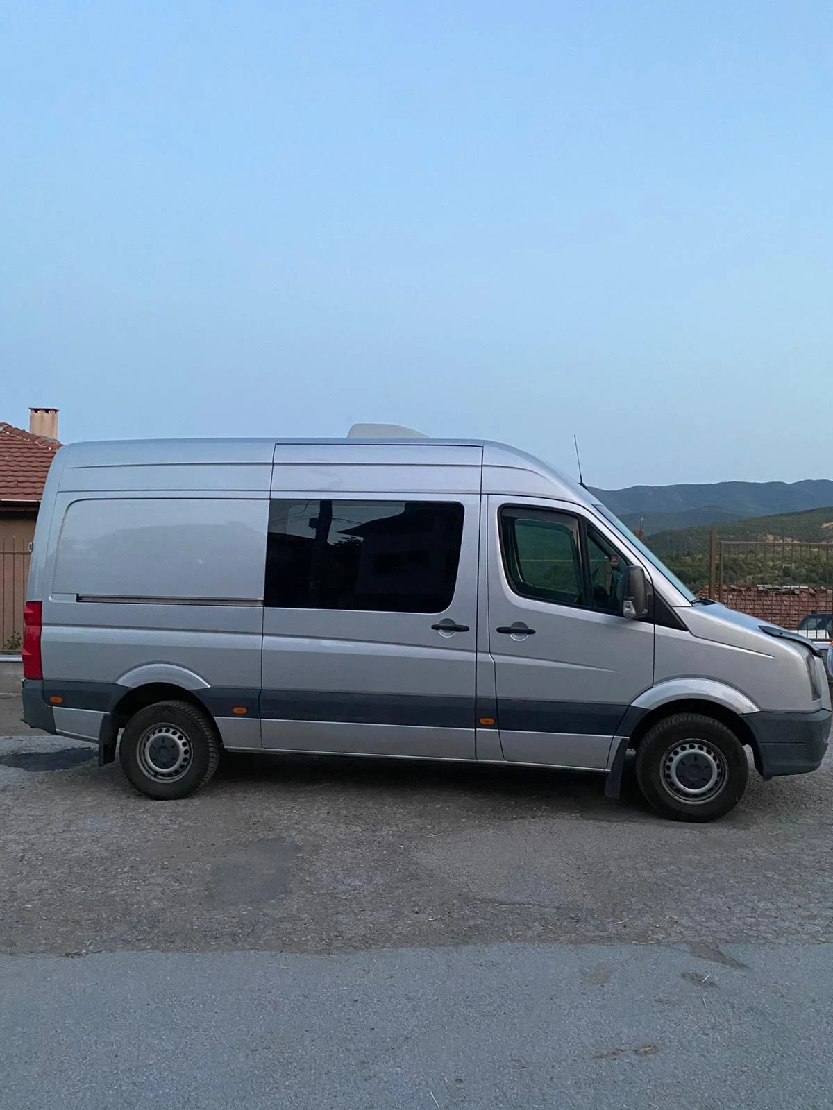 VW Crafter 2.5 - изображение 8