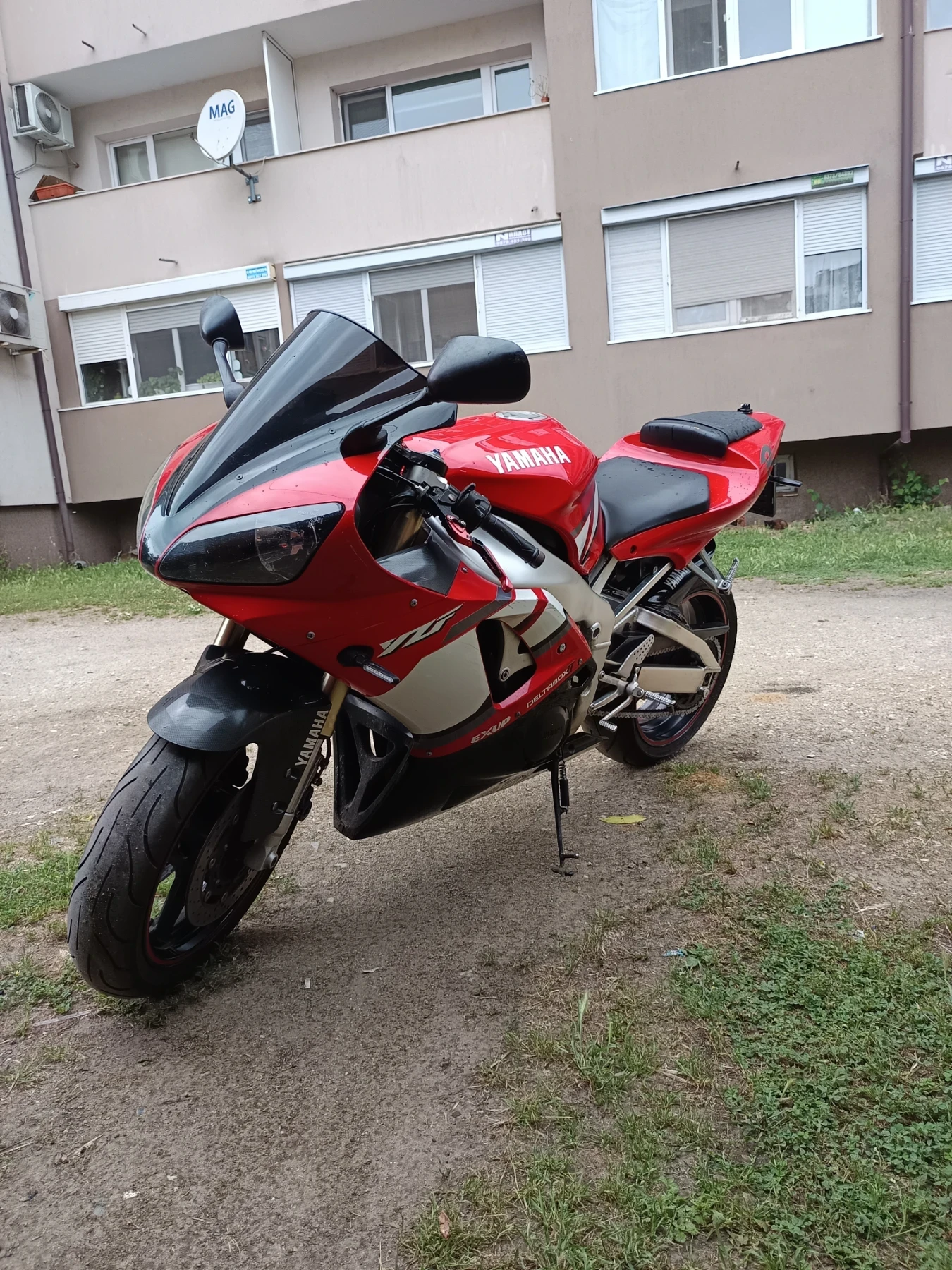 Yamaha YZF-R1 1000cc