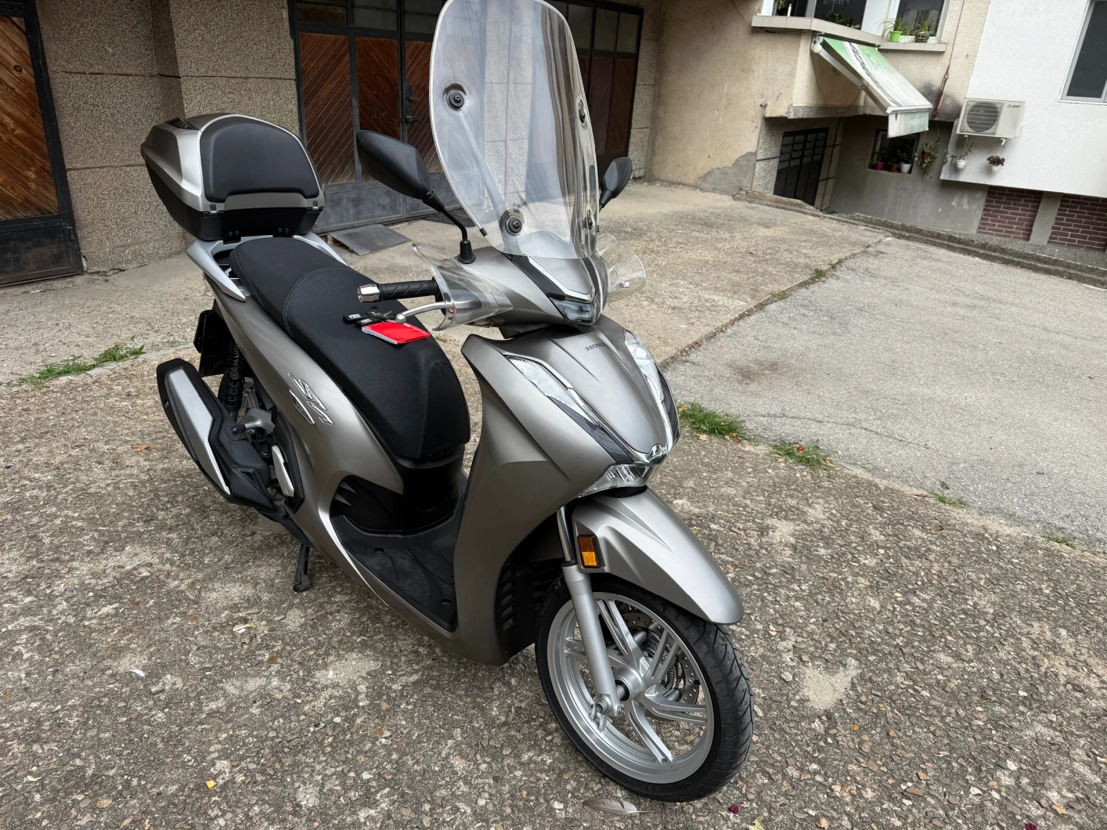 Honda Sh 350, ABS , TCS, LED , 2024год.