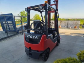 Мотокар Toyota Вдига на 4.7 м. / ИЗРАВНИТЕЛ / АВТОМАТ / ПАРНО , снимка 5