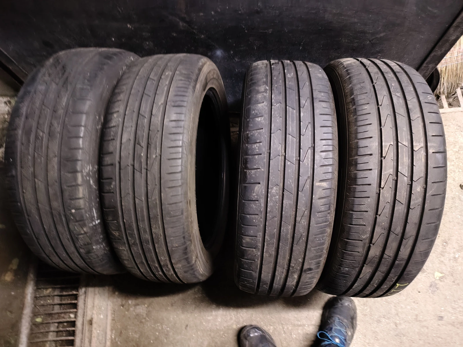 Гуми Летни 225/55R19, снимка 4 - Гуми и джанти - 54091392