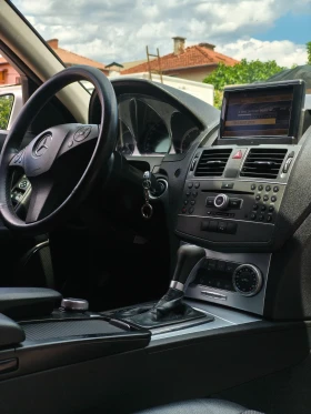 Mercedes-Benz C 220, снимка 8