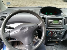 Toyota Yaris verso, снимка 4 - Автомобили и джипове - 42175289