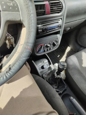 Opel Combo - 2300 € / 4498.41 лв. - 74601761 12