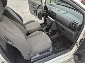 VW Fox 1.2b - 1850 € / 3618.29 лв. - 44856068 8