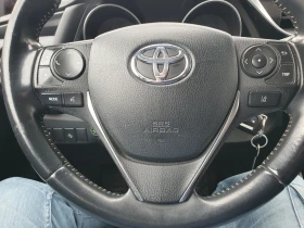 Toyota Auris -1.6 VVTI -навигация, газ.инж. - 8200 € / 16037.81 лв. - 34633240 5