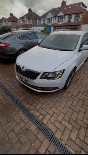 ����� �� �������� �� Skoda Superb Lauren&Kliment