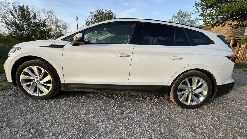 Skoda Enyaq 60, снимка 6 - Автомобили и джипове - 46932135