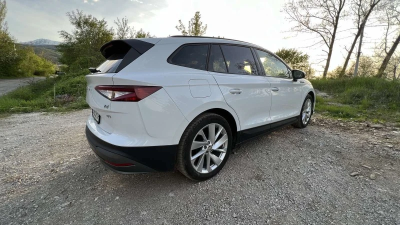 Skoda Enyaq 60, снимка 7 - Автомобили и джипове - 46932135