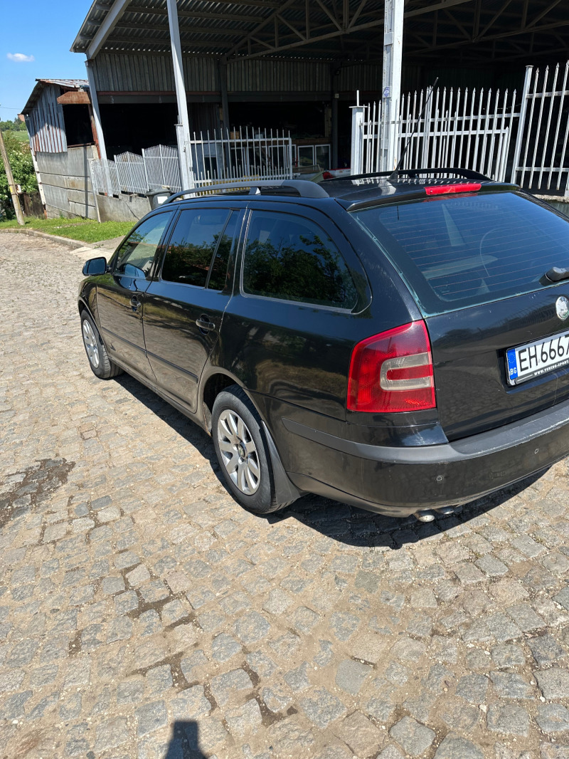 Skoda Octavia, снимка 6 - Автомобили и джипове - 46358793