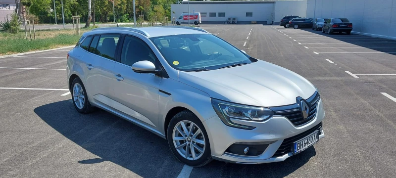 Renault Megane DCI, снимка 4 - Автомобили и джипове - 47081244