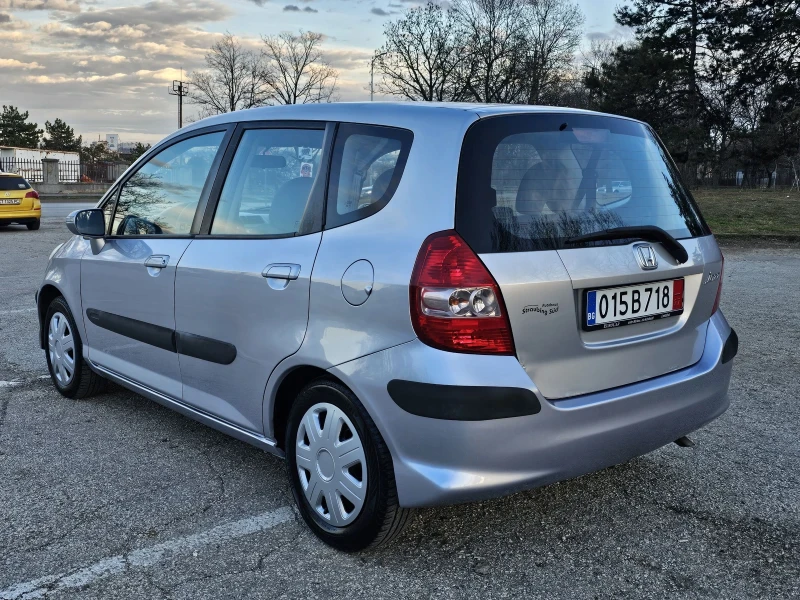 Honda Jazz Автоматик, Фейслифт, Климатроник , снимка 5 - Автомобили и джипове - 48885553