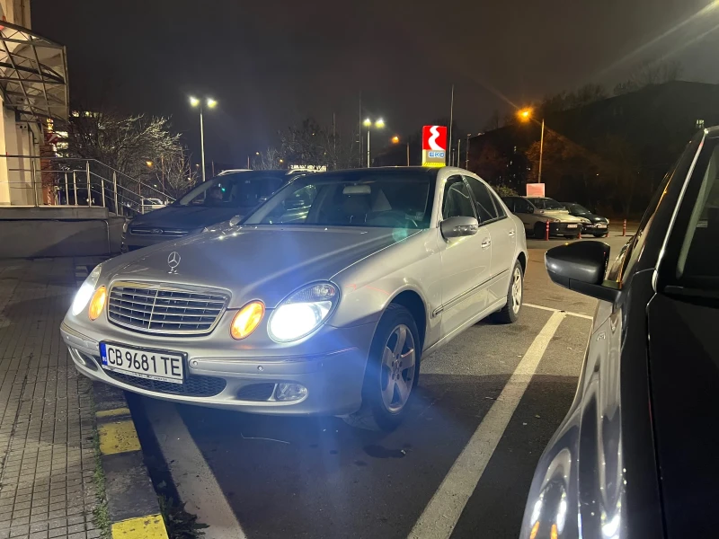 Mercedes-Benz E 320 Редови, снимка 2 - Автомобили и джипове - 48927967