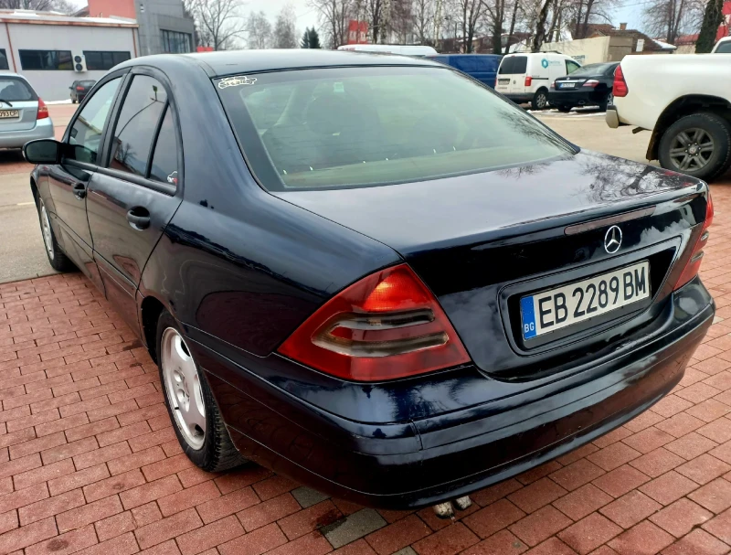 Mercedes-Benz C 220 2.2 cdi , снимка 5 - Автомобили и джипове - 49258542