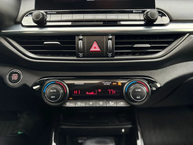 Kia Forte EX FWD* АвтоКредит* (ЦЕНА ДО БГ), снимка 12 - Автомобили и джипове - 53326694