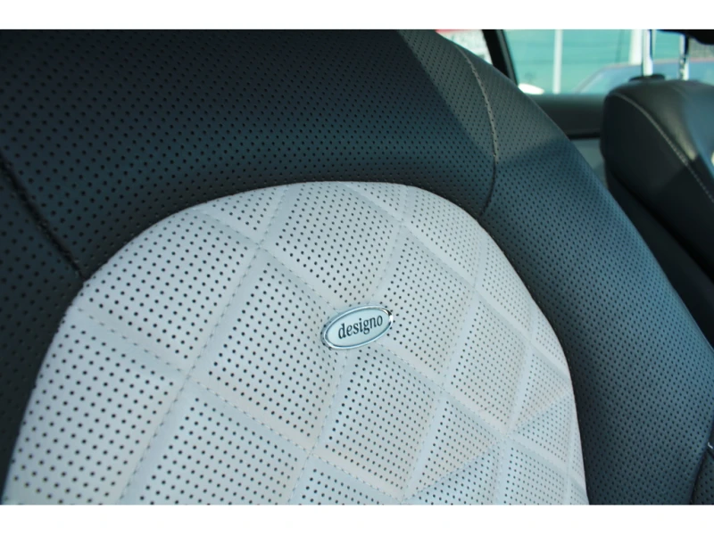 Mercedes-Benz C 450 AMG 4MATIC* КОжа* Подгрев* Обдухване* Кейлес* Blind Sp, снимка 14 - Автомобили и джипове - 53479758