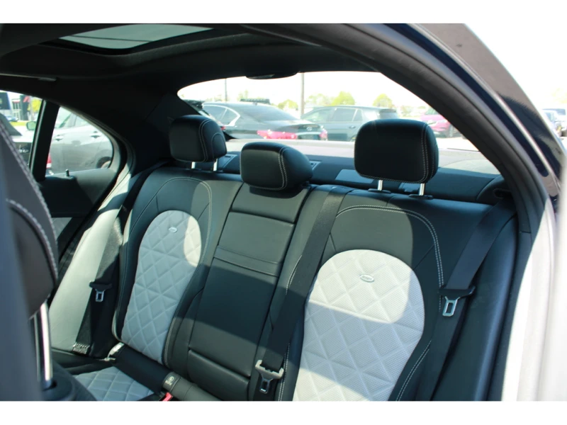 Mercedes-Benz C 450 AMG 4MATIC* КОжа* Подгрев* Обдухване* Кейлес* Blind Sp, снимка 13 - Автомобили и джипове - 53479758