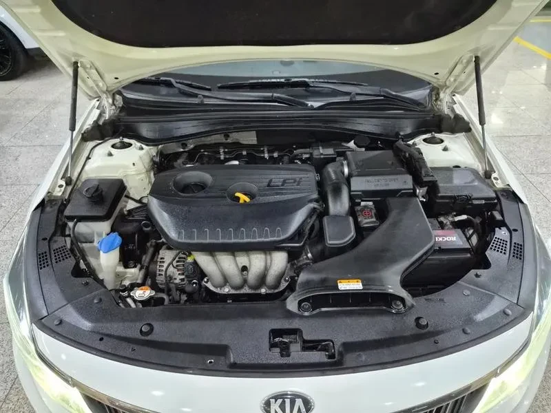 Kia K5 2.0 LPG LUXURY, снимка 6 - Автомобили и джипове - 55794355