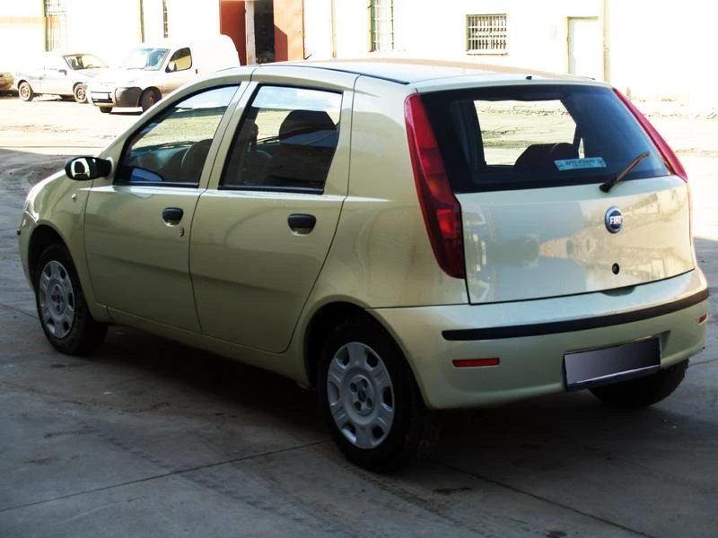 Fiat Punto 1.2i, снимка 3 - Автомобили и джипове - 56624789