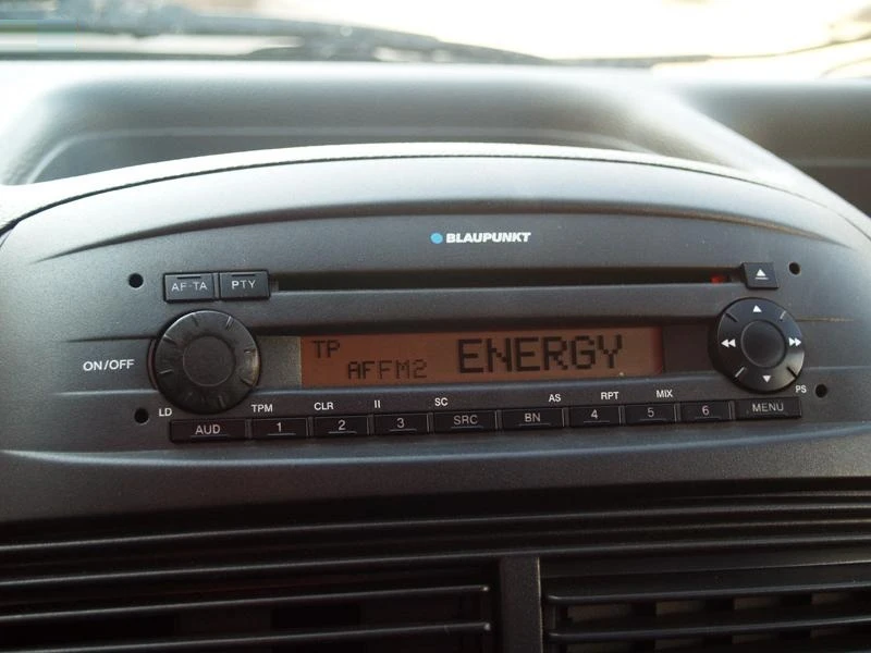 Fiat Punto 1.2i, снимка 11 - Автомобили и джипове - 56624789