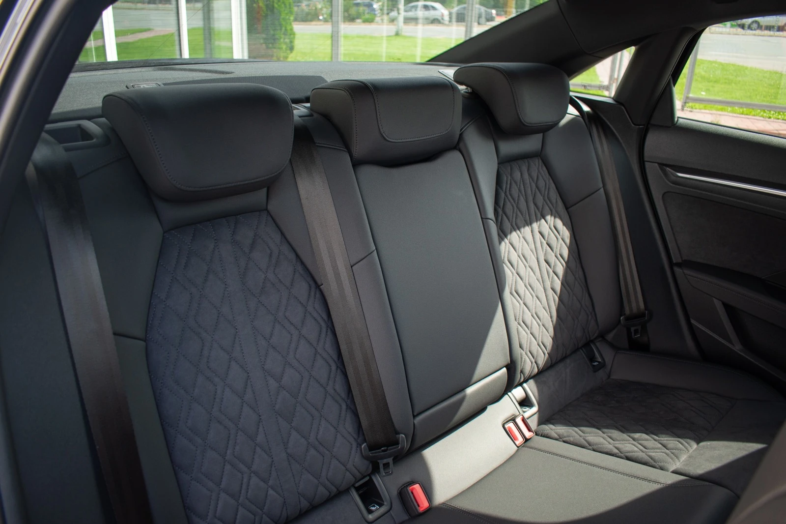 Audi Rs3 2.5 TFSI quattro | Mobile.bg   12