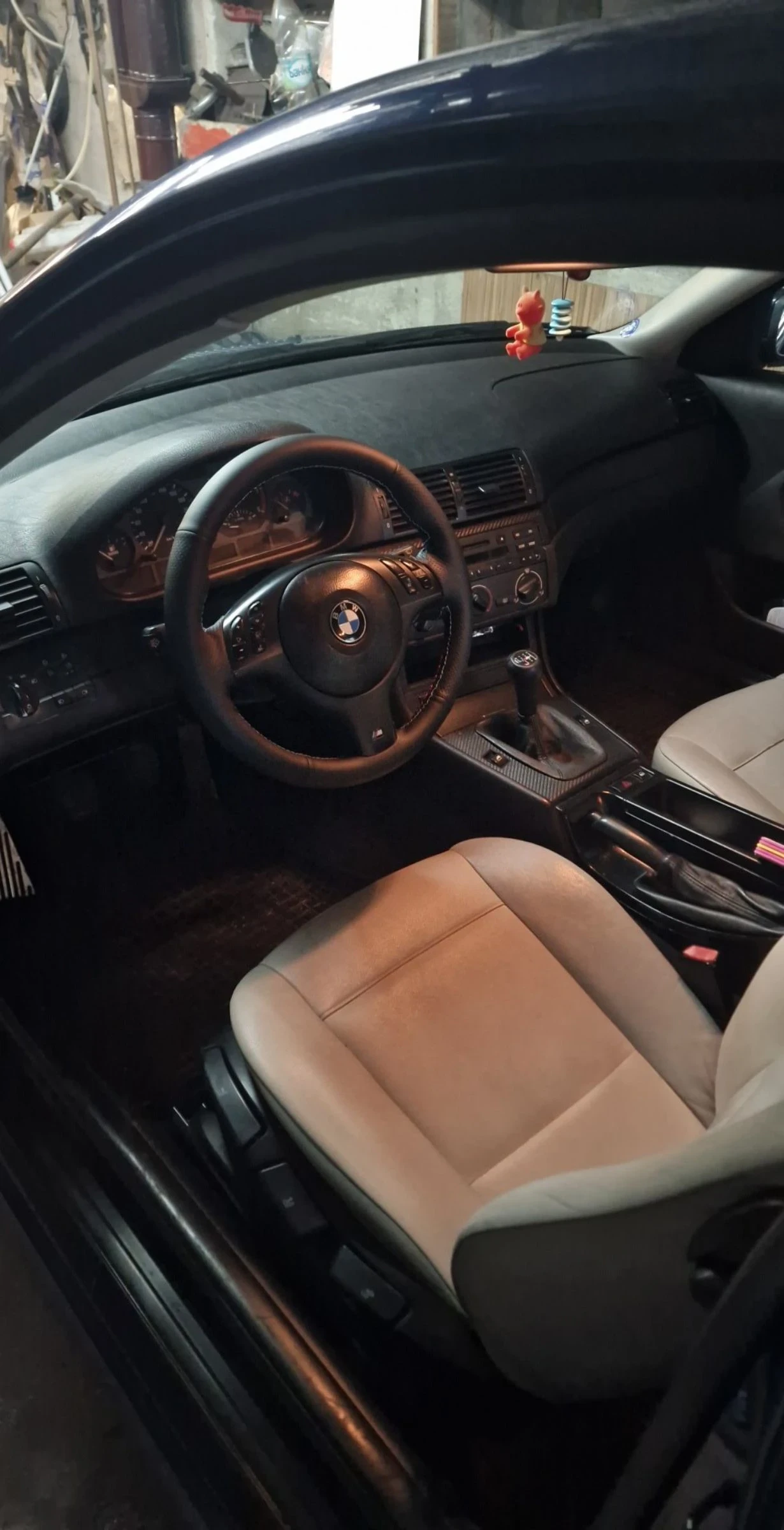 BMW 320 320d mpack 6 скорости  - изображение 6