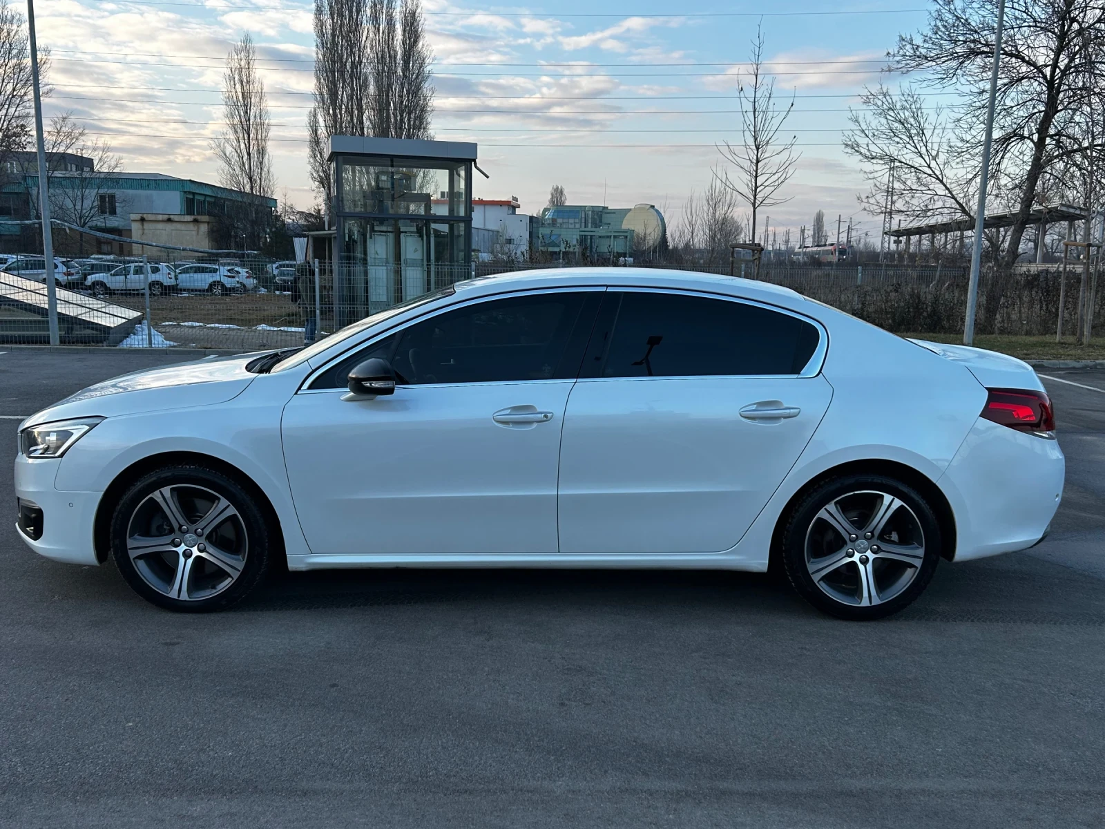 Peugeot 508 2.0HDI/GT Line/Camera/Koja/HUD/Keyless/Euro6 - изображение 7