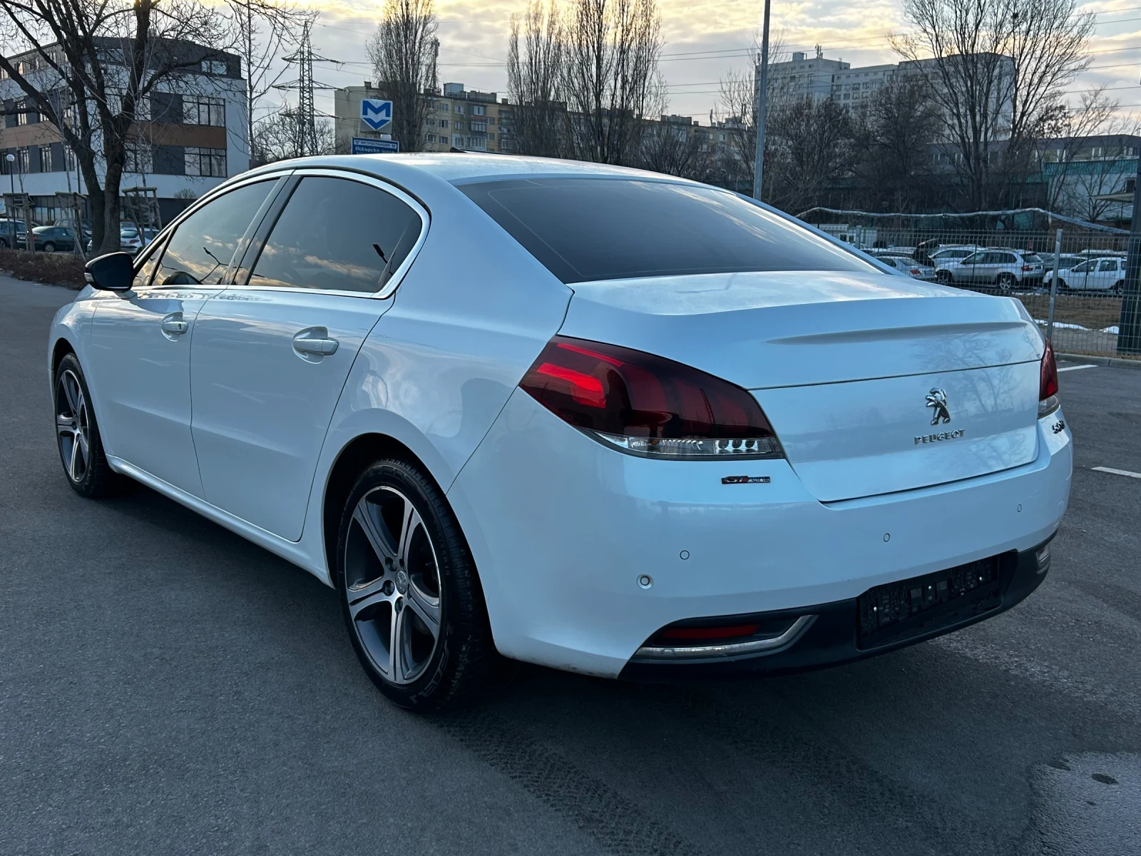 Peugeot 508 2.0HDI/GT Line/Camera/Koja/HUD/Keyless/Euro6 - изображение 6