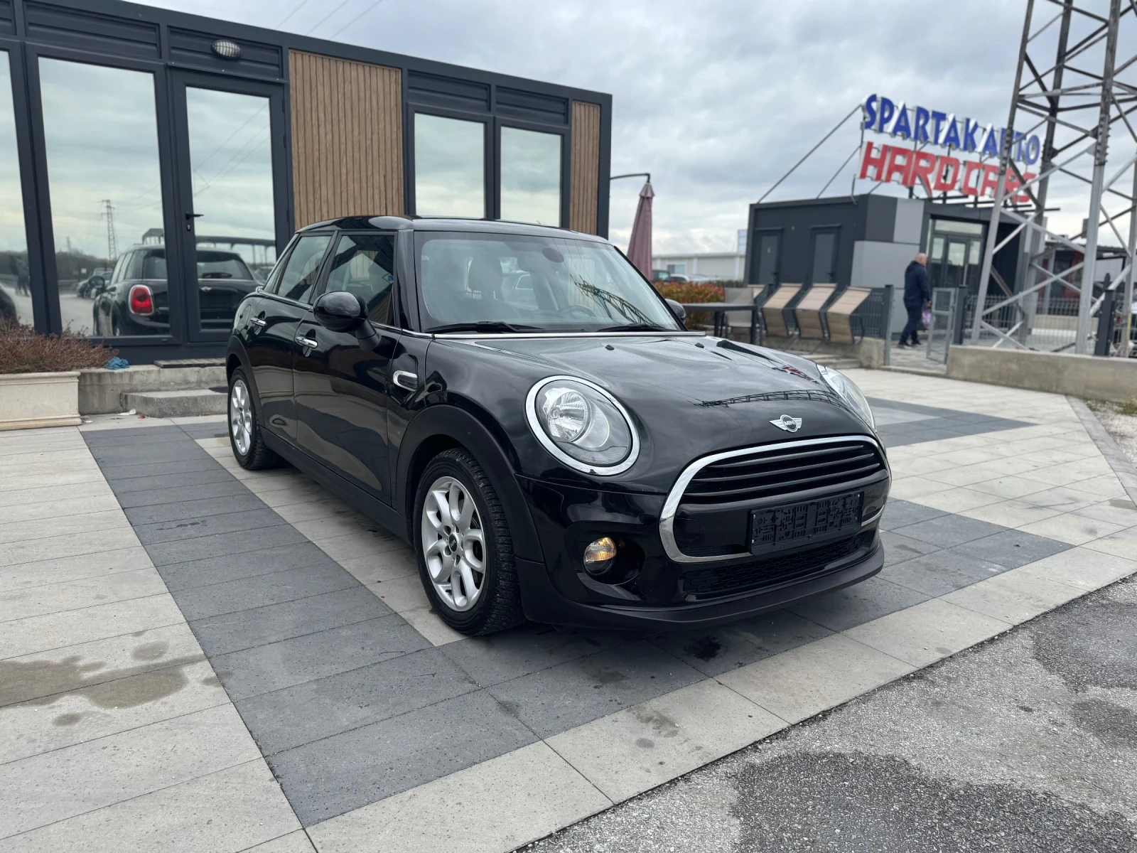 Mini Cooper COOPER D 2015 AUTOMATIC  - изображение 3