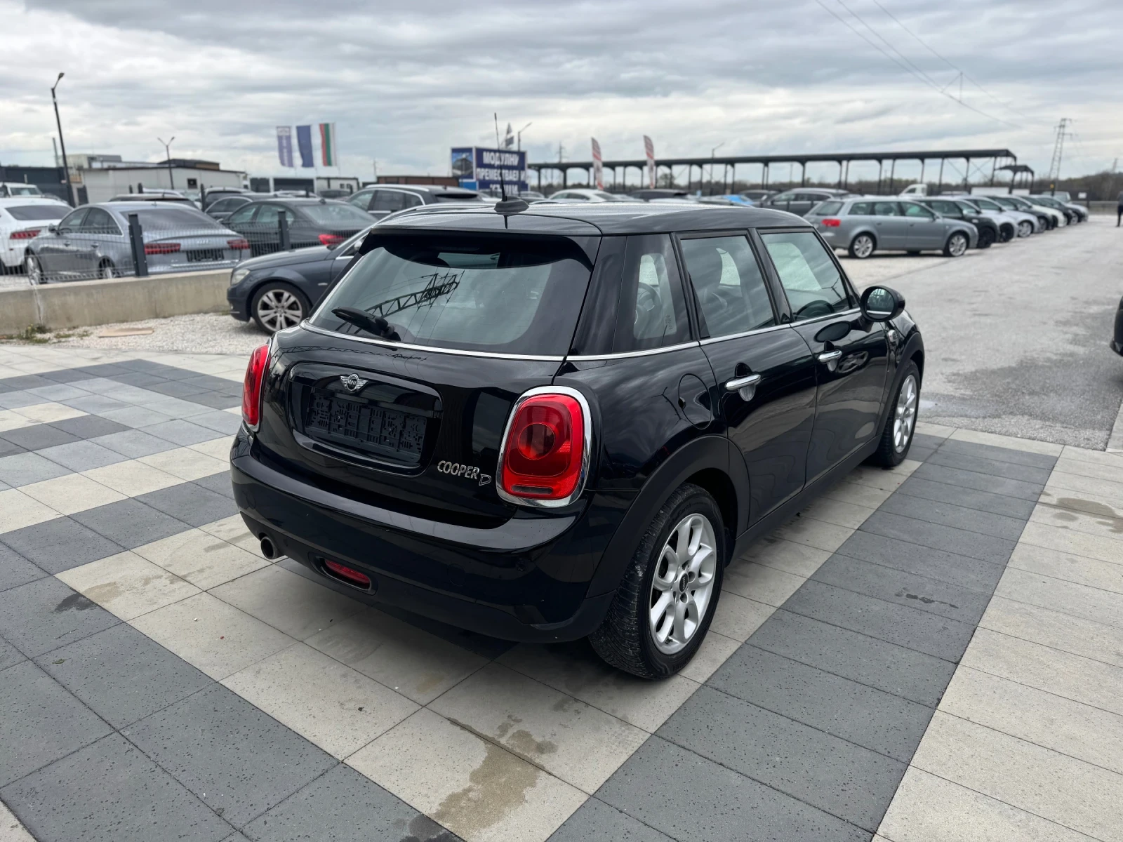 Mini Cooper COOPER D 2015 AUTOMATIC  - изображение 6