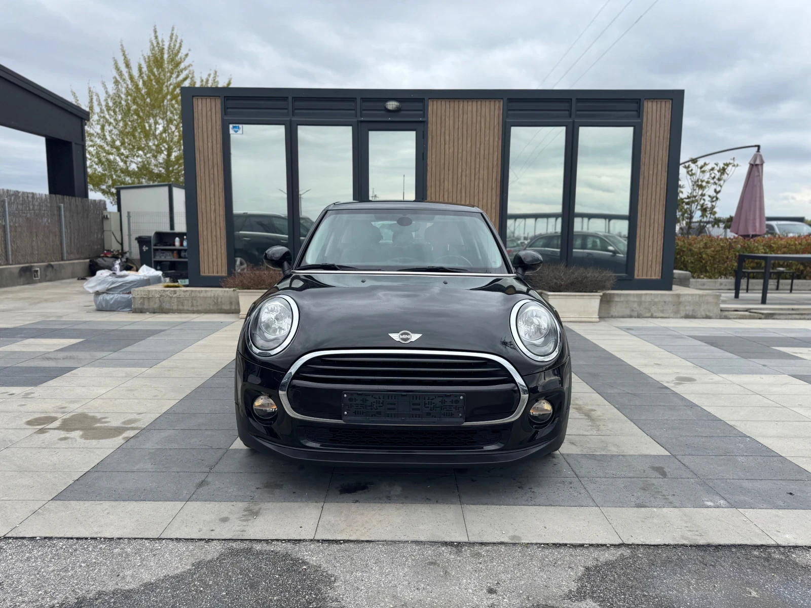 Mini Cooper COOPER D 2015 AUTOMATIC  - изображение 2