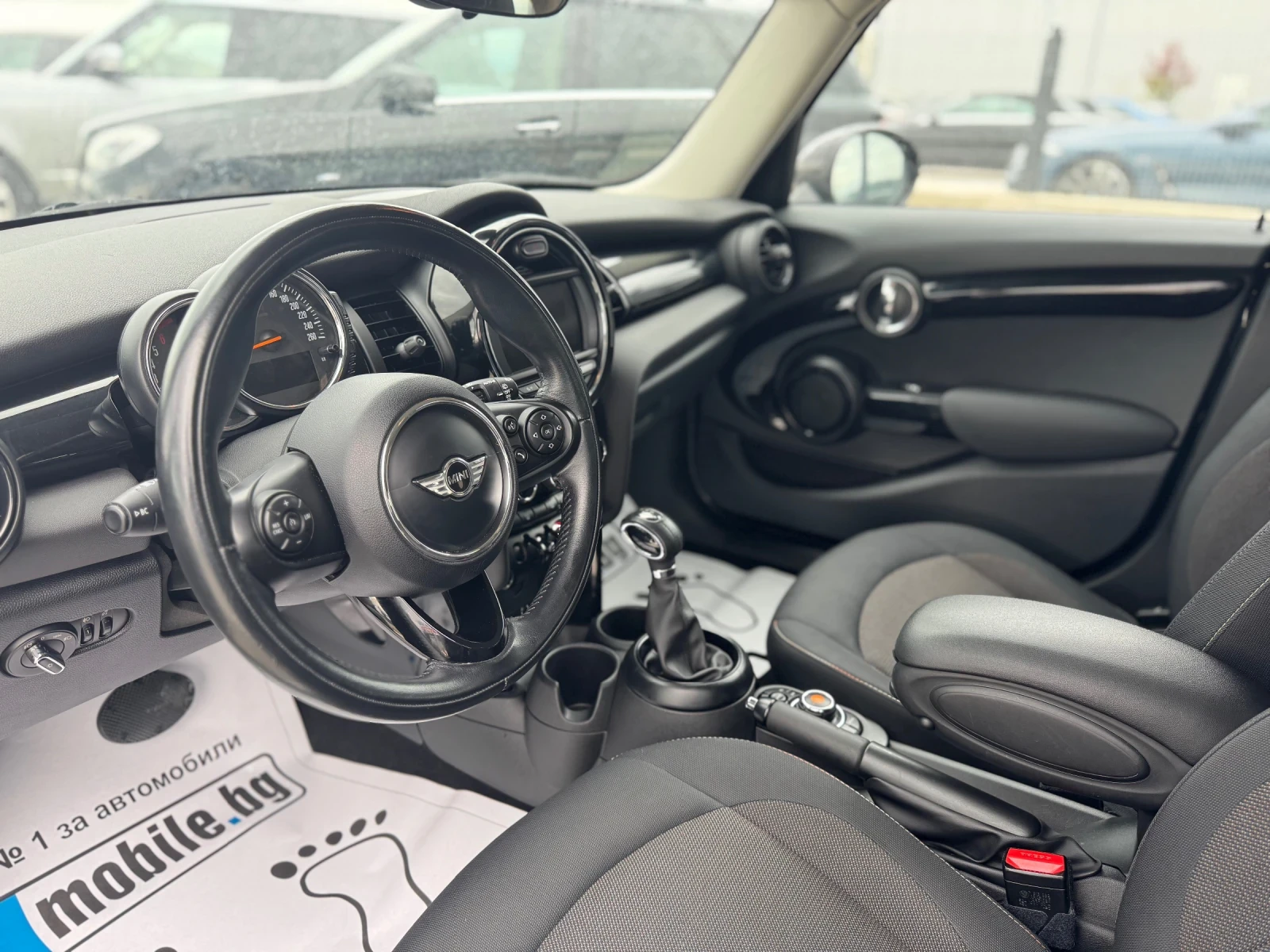 Mini Cooper COOPER D 2015 AUTOMATIC  - изображение 9