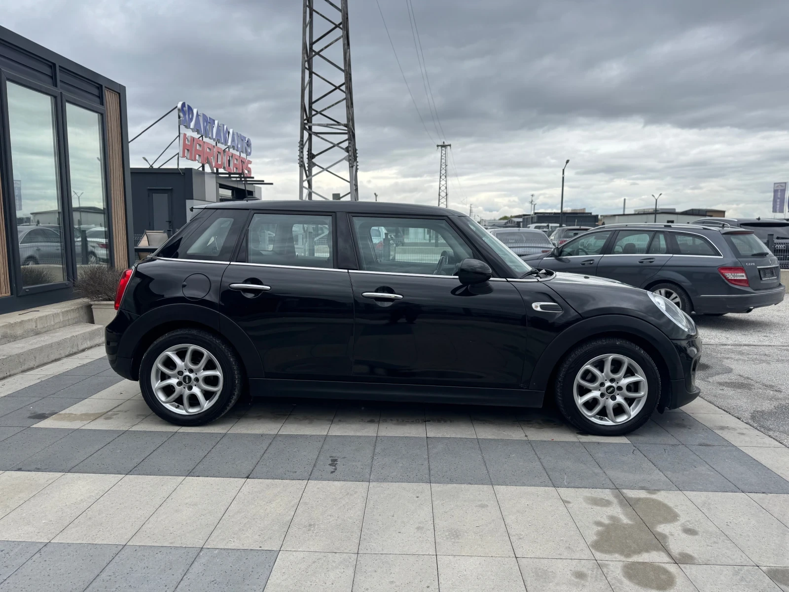 Mini Cooper COOPER D 2015 AUTOMATIC  - изображение 4